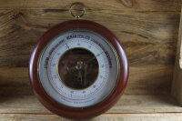 Wandbarometer mit offenem Werk